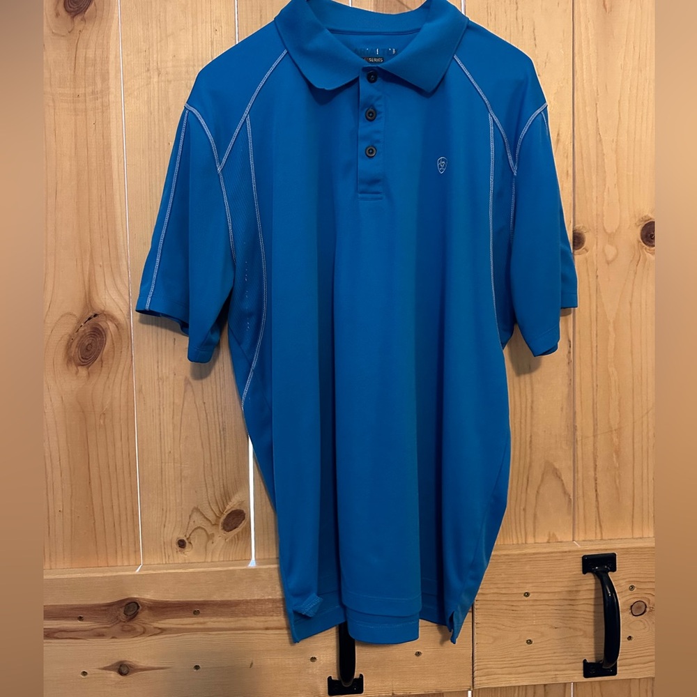 Men’s Ariat Polo / Size Medium
